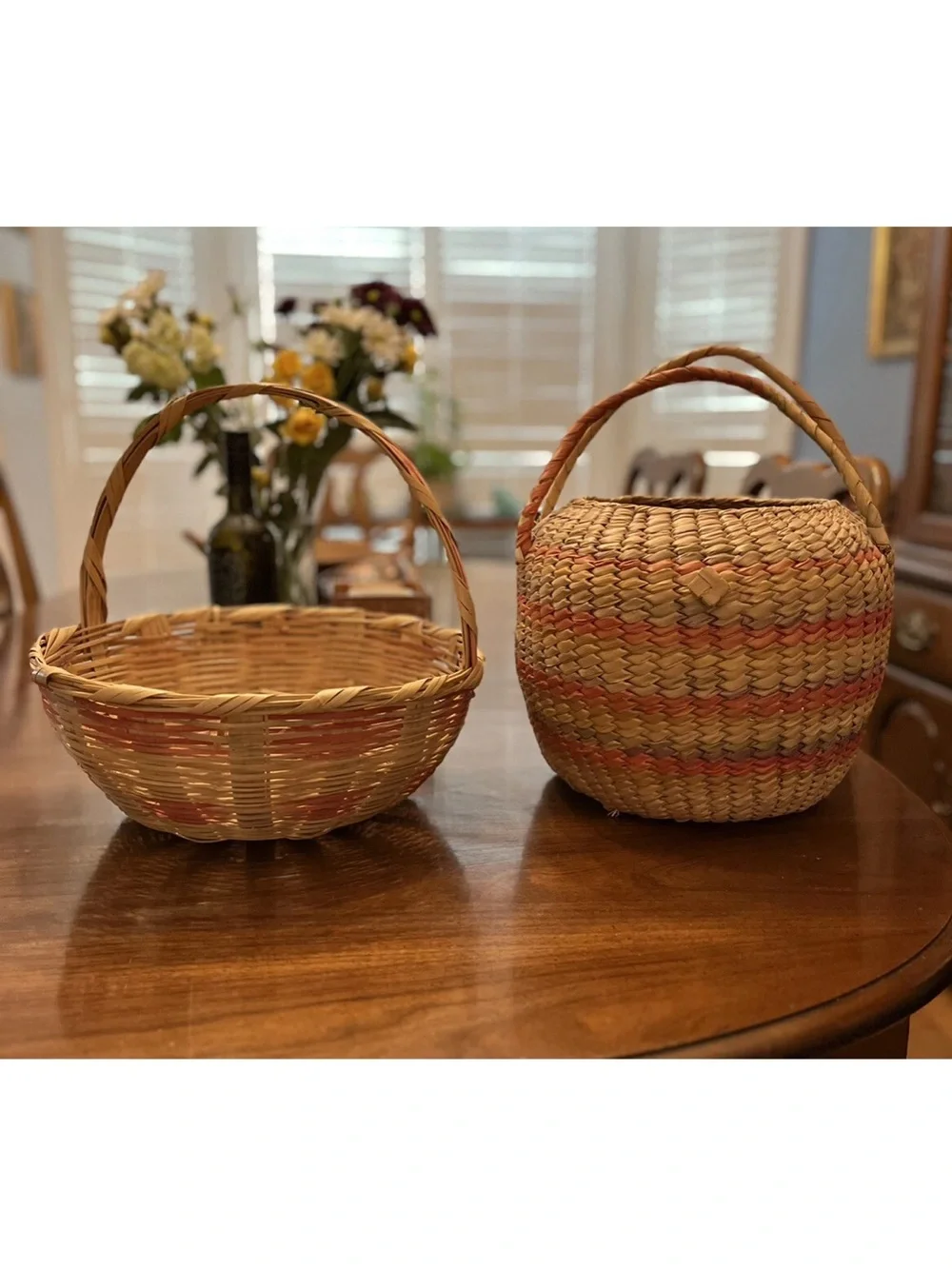 Mexican Baskets with Handles (lot of 2), Woven Straw Material, Vintage, Preowned